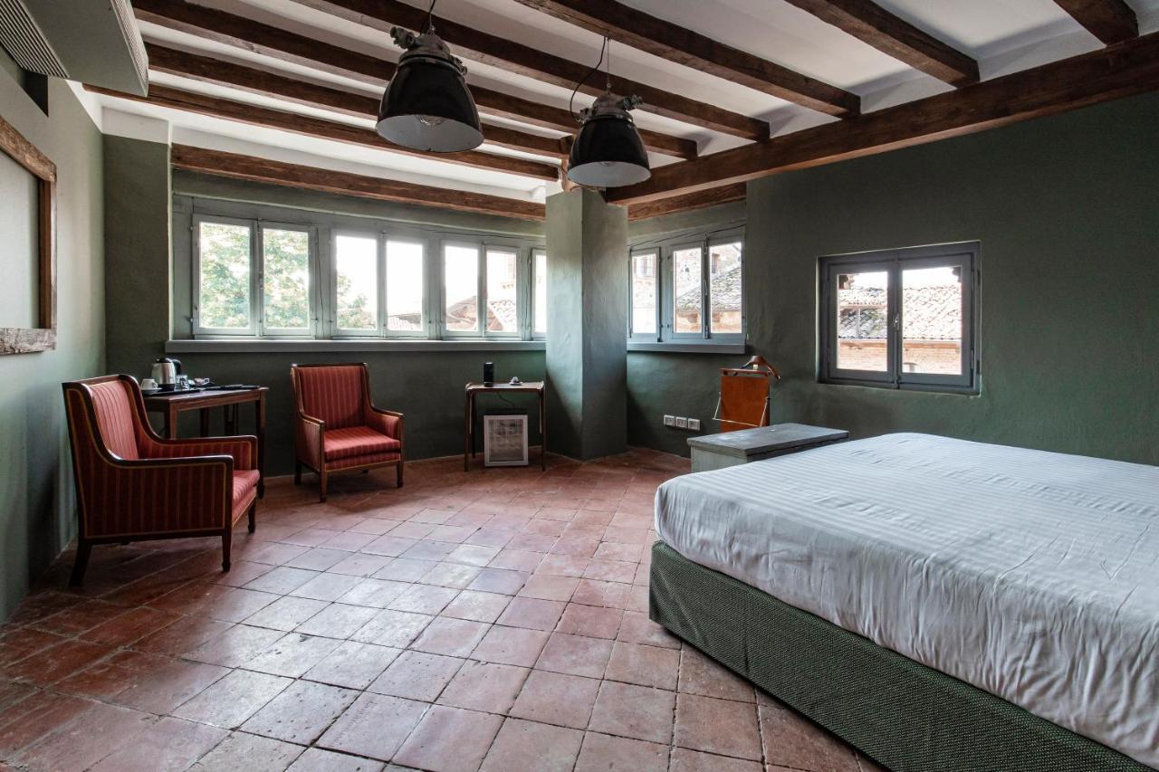 La Locanda Di Grazzano Visconti Eksteriør billede